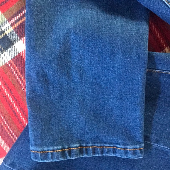 SHEIN WOMEN HIGH WAISTED JEANS - Picture 3 of 13